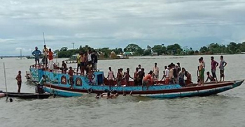 নেত্রকোনায় ট্রলারডুবি, আরও দুই মরদেহ উদ্ধার