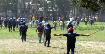 সুদের টাকা নিয়ে দু’পক্ষের সংঘর্ষে আহত ৩০