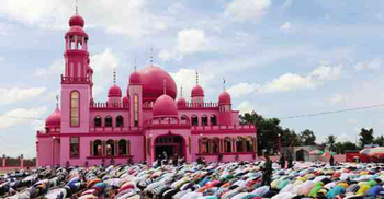 ধর্মীয় প্রেরণায় রমজান পালিত হয় ফিলিপাইনে