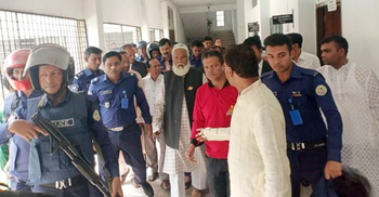 সাবেক এমপিকে কারাগারে পাঠানো বিচারক বদলি