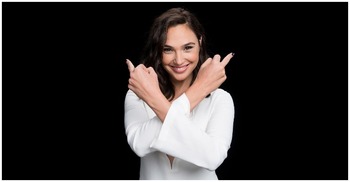 তৃতীয় সন্তানের মা হচ্ছেন ‘ওয়ান্ডার ওম্যান’