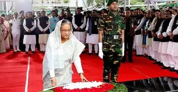 PM pays homage to Bangabandhu