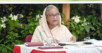 Provide loans to small businesses more sincerely, PM to pvt banks