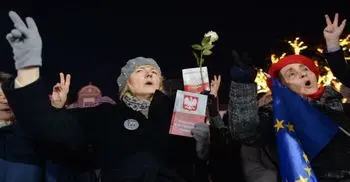 Poland approves controversial judges law