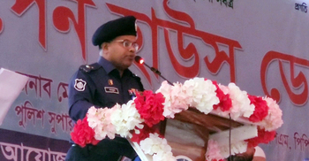 মামলা করতে নেতার পেছনে না ঘোরার আহ্বান এসপির