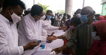 সরকার সচ্ছতার সঙ্গে কাজ করছে : পলক