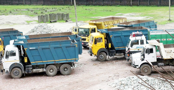 ১২ দিন পর বাংলাবান্ধায় আমদানি-রফতানি শুরু