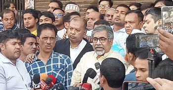 চারদিন পর নয়াপল্টন কার্যালয়ে বিএনপি নেতাকর্মীরা