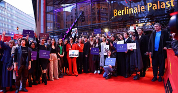 Berlinale film stars show solidarity with Iran protesters