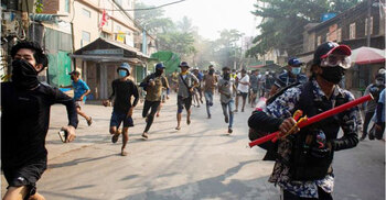 More Myanmar violence reported as activists seek help from ethnic groups