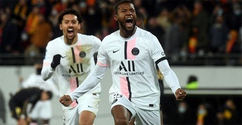 Wijnaldum rescues draw for PSG at Lens