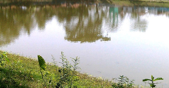 পুকুরে নেমে প্রাণ গেল স্কুলছাত্রীর