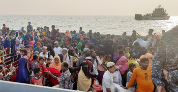 ভাসানচরে পৌঁছালেন আরও ২৯৮২ রোহিঙ্গা