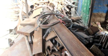 পদ্মা সেতুর চুরি যাওয়া মালামাল উদ্ধার, আটক ৩