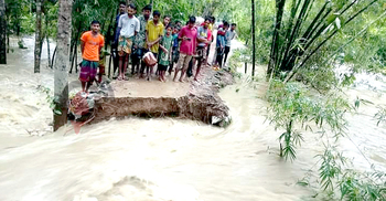টানা বৃষ্টিতে মৌলভীবাজারের নিম্নাঞ্চল প্লাবিত