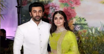 Alia Bhatt says she loves Ranvir Kapoor, but there's a twist