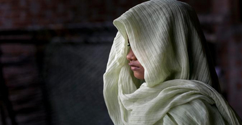 সমঝোতা ঠেকাতে কীটনাশক পান করা লাগলো ধর্ষিতাকে