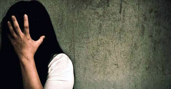 স্কুলছাত্রীকে ধর্ষণের অভিযোগে শিক্ষকের বিরুদ্ধে মামলা