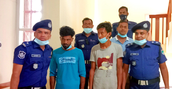 চুয়াডাঙ্গায় অস্ত্রসহ দুই যুবক গ্রেফতার