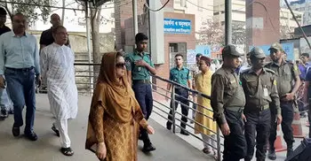 Relatives meet ill Khaleda at BSMMU