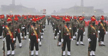 Bangladeshi tri-service contingent leads India’s Republic Day parade