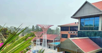 বাবুর্চিদের টয়লেটে সাবান না থাকায় বিলাসবহুল রিসোর্টকে জরিমানা