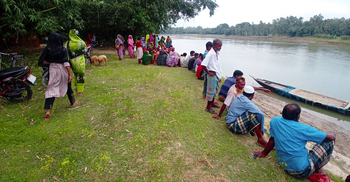 নওগাঁয় নদীতে গোসলে নেমে স্বামী-স্ত্রী নিখোঁজ