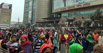 RMG workers block highway for arrears