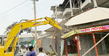 ফরিদপুরে ৮০ কোটি টাকার জমি দখলমুক্ত করলো সওজ