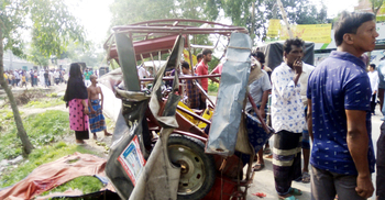 টাঙ্গাইলে অটোরিকশা-কাভার্ডভ্যান সংঘর্ষে একজন নিহত