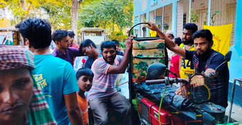 নারায়ণগঞ্জে কাভার্ডভ্যান-লেগুনা-অটোরিকশার ত্রিমুখী সংঘর্ষে নিহত ২