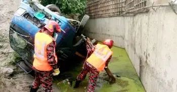 Road crashes claim 12 lives in 7 dists