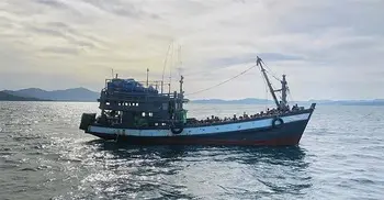 1,000 Rohingya stranded at sea as Southeast Asia seals borders