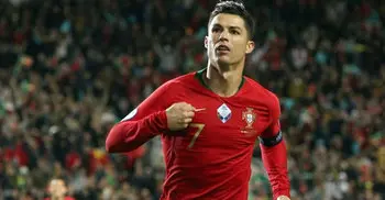 Ronaldo hat-trick helps Portugal thrash Lithuania 6-0