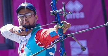 প্রিয় ইভেন্টের ফাইনালে রোমান সানা