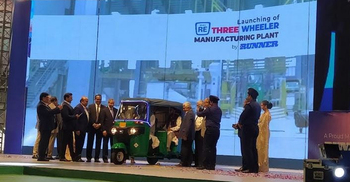 Runner's CNG-run three-wheeler hits market