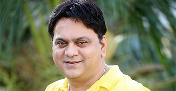 চলচ্চিত্র পুরস্কার কাজের প্রতি আরও দায়িত্বশীল করেছে: মীর সাব্বির