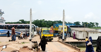 ফেরিঘাটে আর ঝরবে না মুমূর্ষু রোগীর প্রাণ