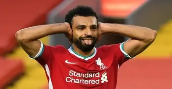 Salah hat-trick wins opening-day classic