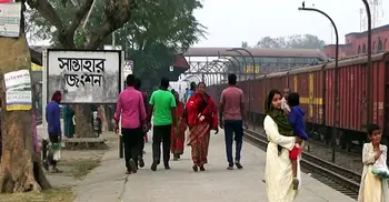 রহস্য বাড়াচ্ছে ট্রেনে কাটা মৃত্যু!