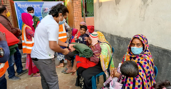 বিশেষ চাহিদা সম্পন্ন ৫০০ জনকে শীতবস্ত্র দিল চাইল্ড ফাউন্ডেশন