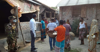 আকিকা অনুষ্ঠান পণ্ড করে খাবার বিলিয়ে দিলেন এসিল্যান্ড
