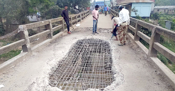 অবশেষে সুতাং নদীর ব্রিজের কাজ শুরু