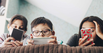 Research determines whether screen time reduction increases productivity