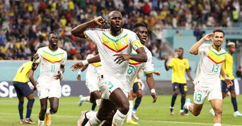 Koulibaly sinks Ecuador to fire Senegal into World Cup knockouts