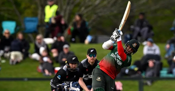 Shakib Al Hasan becomes No. 1 T20I allrounder