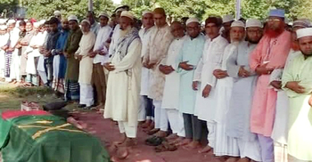 সিরাজগঞ্জে নিজ গ্রামে চিরনিদ্রায় শায়িত সেনাসদস্য শরীফ