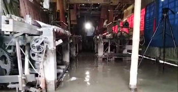 বন্যায় ডুবলো তাঁতকুঞ্জ, অর্থকষ্টে লাখো শ্রমিক