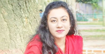 বাঁচতে চান যশোর এমএম কলেজের সোমা