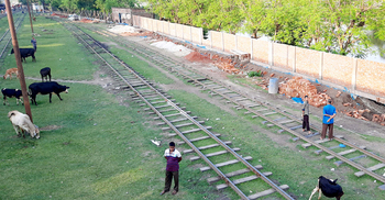 ১৪৩ বছর পর সান্তাহার জংশনের সীমানা প্রাচীর নির্মাণ
